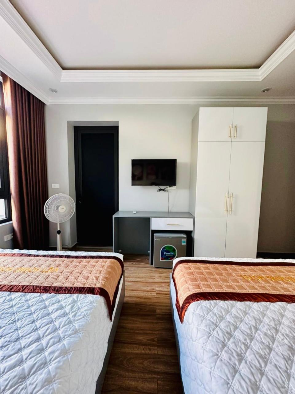 Viet Hoang Hotel ها لونغ المظهر الخارجي الصورة