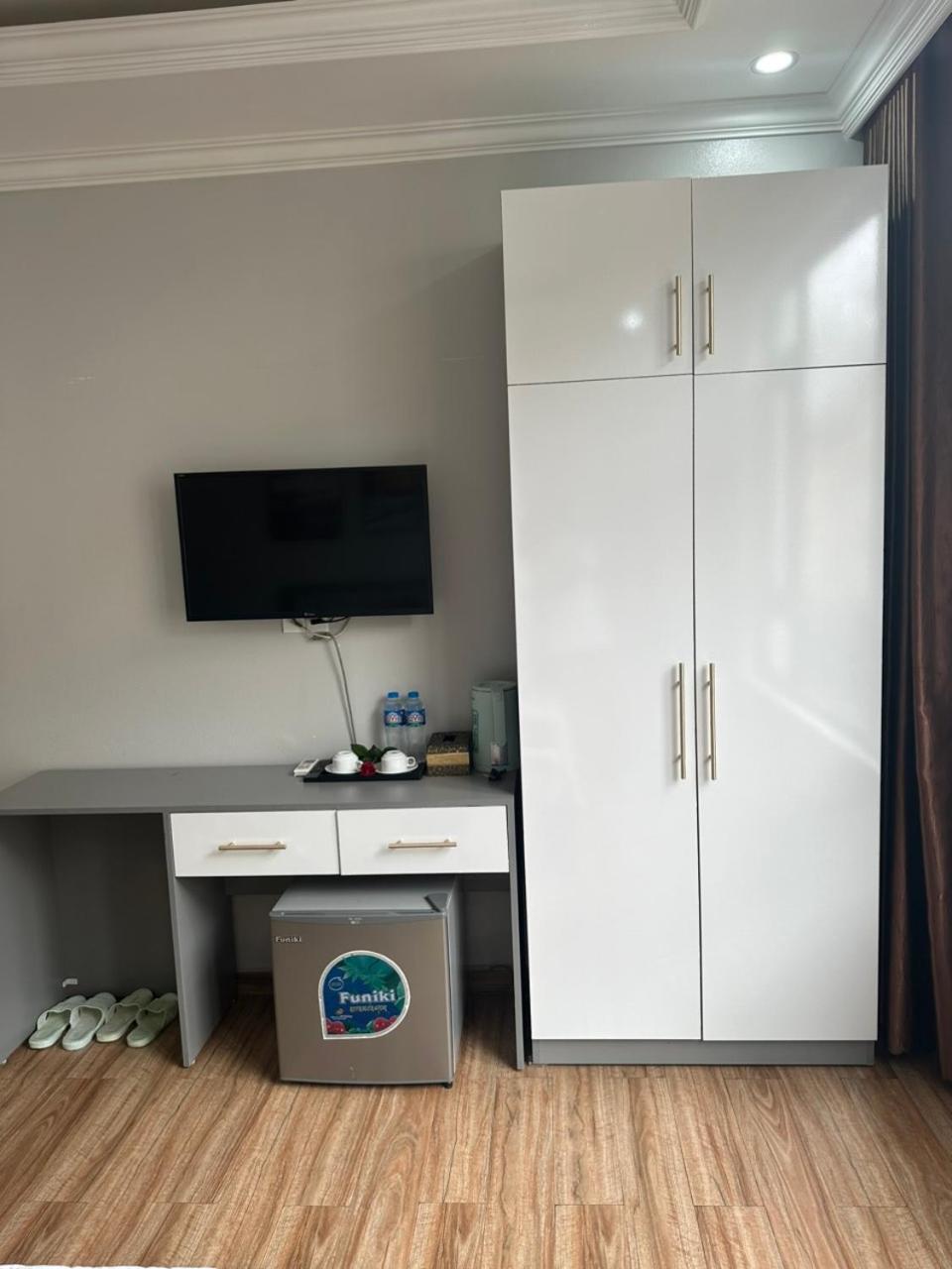 Viet Hoang Hotel ها لونغ المظهر الخارجي الصورة