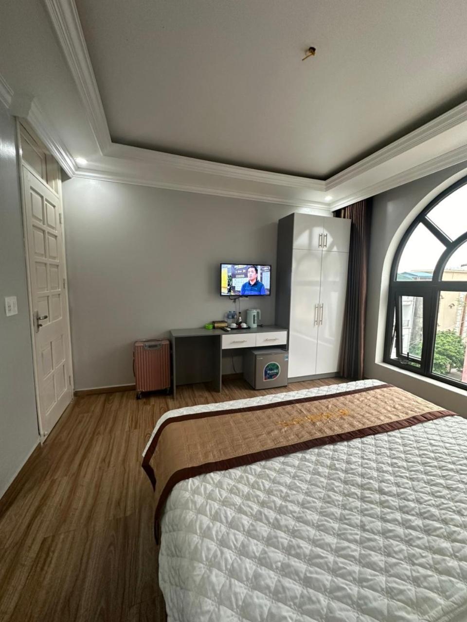 Viet Hoang Hotel ها لونغ المظهر الخارجي الصورة
