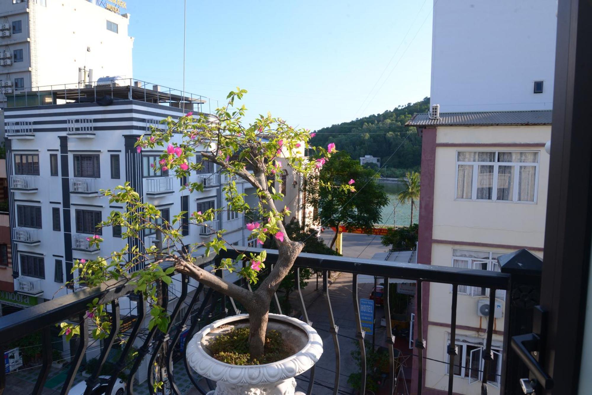 Viet Hoang Hotel ها لونغ المظهر الخارجي الصورة